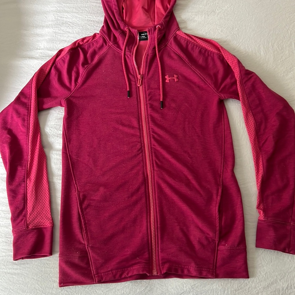 Women’s small, under armor zip up